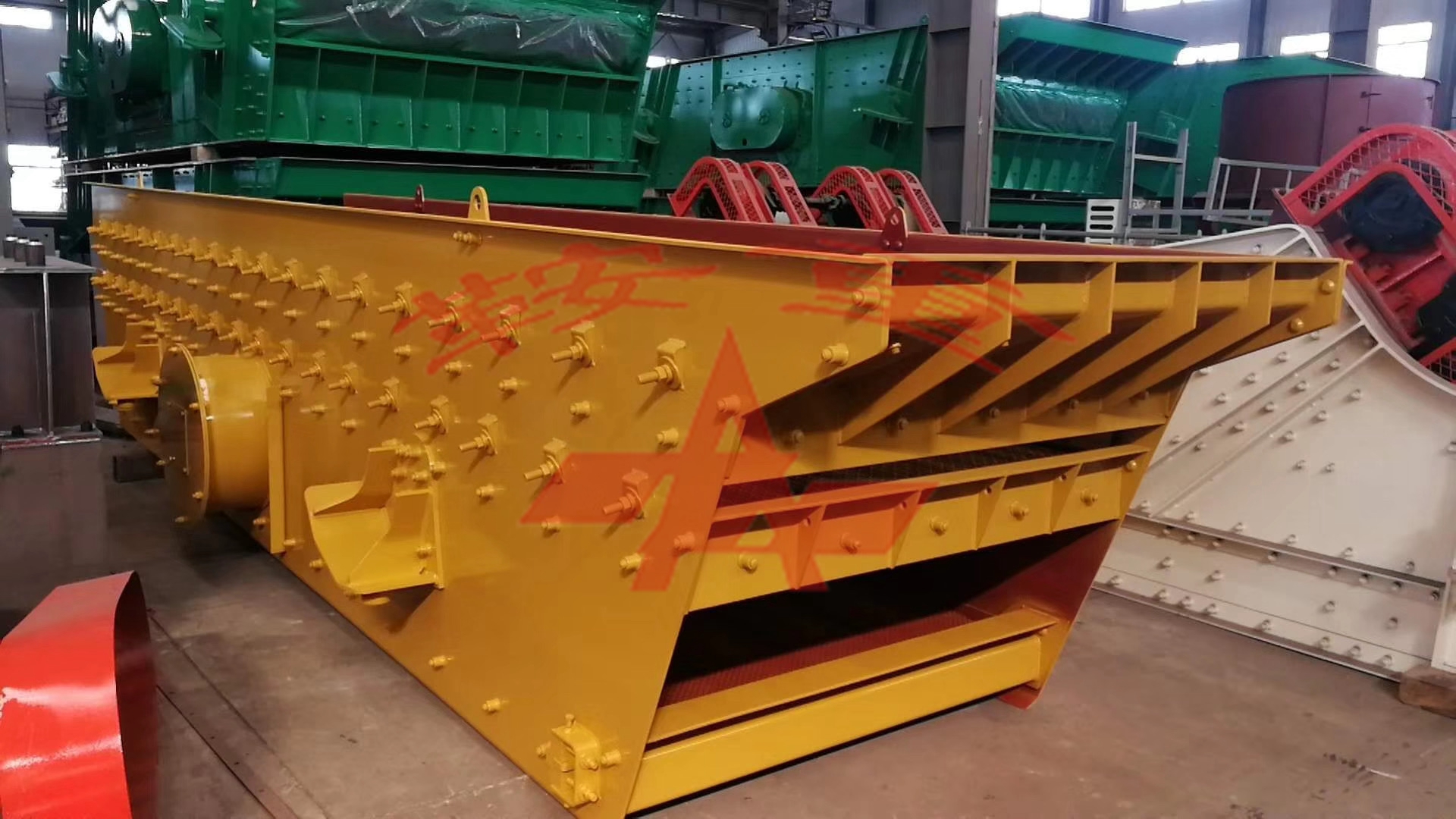 The 1561 Circular Vibrating Screen produced by Anzhong Inc.